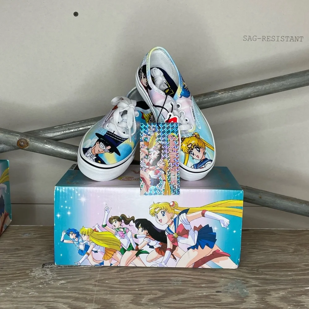 NIB Vans X Pretty Guardian Sailor Moon Authentic Shoes - Picture 2 of 8